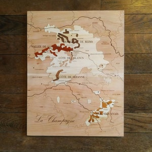 Carte des vins, La CHAMPAGNE, bois naturel, MARQUETERIE, autour du vin, idée cadeau, décoration intérieur, fabriquée en FRANCE