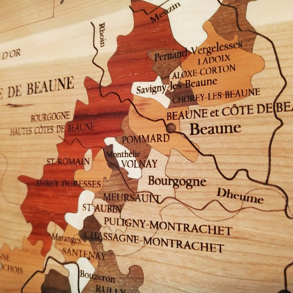 Carte des vins XXL, la BOURGOGNE , bois naturel, MARQUETERIE, autour du vin, idée cadeau, décoration intérieur, fabriquée en France