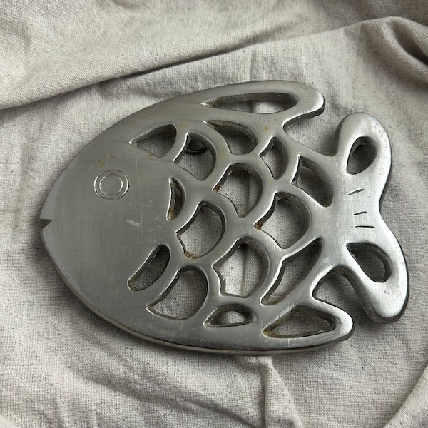 Metal Fish Shaped Trivet