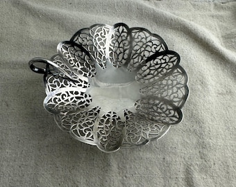 Vintage International Silver Co Lovelace Bowl, Pierced Design