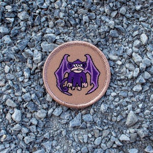 Purple Flying Monkey Patch (024) – 2 Inch Diameter Embroidered Patch