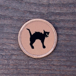Black Cat Patch – 2 Inch Diameter Embroidered Patch