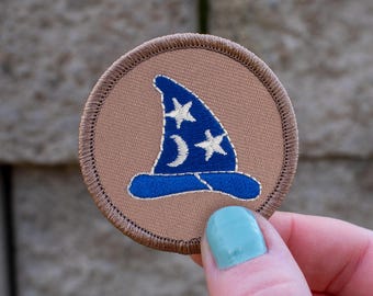 Wizard Hat (080) Patch - 2 Inch Diameter Embroidered Patch