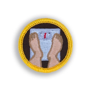 Battle of the Bulge (Scale) Demerit Badge - 1.5" Diameter Embroidered Patch