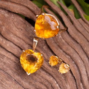 14k gold citrine heart necklace, 14K Gucci link necklace, 14k gold heart shape citrine stud earrings, 14 karat citrine cocktail ring