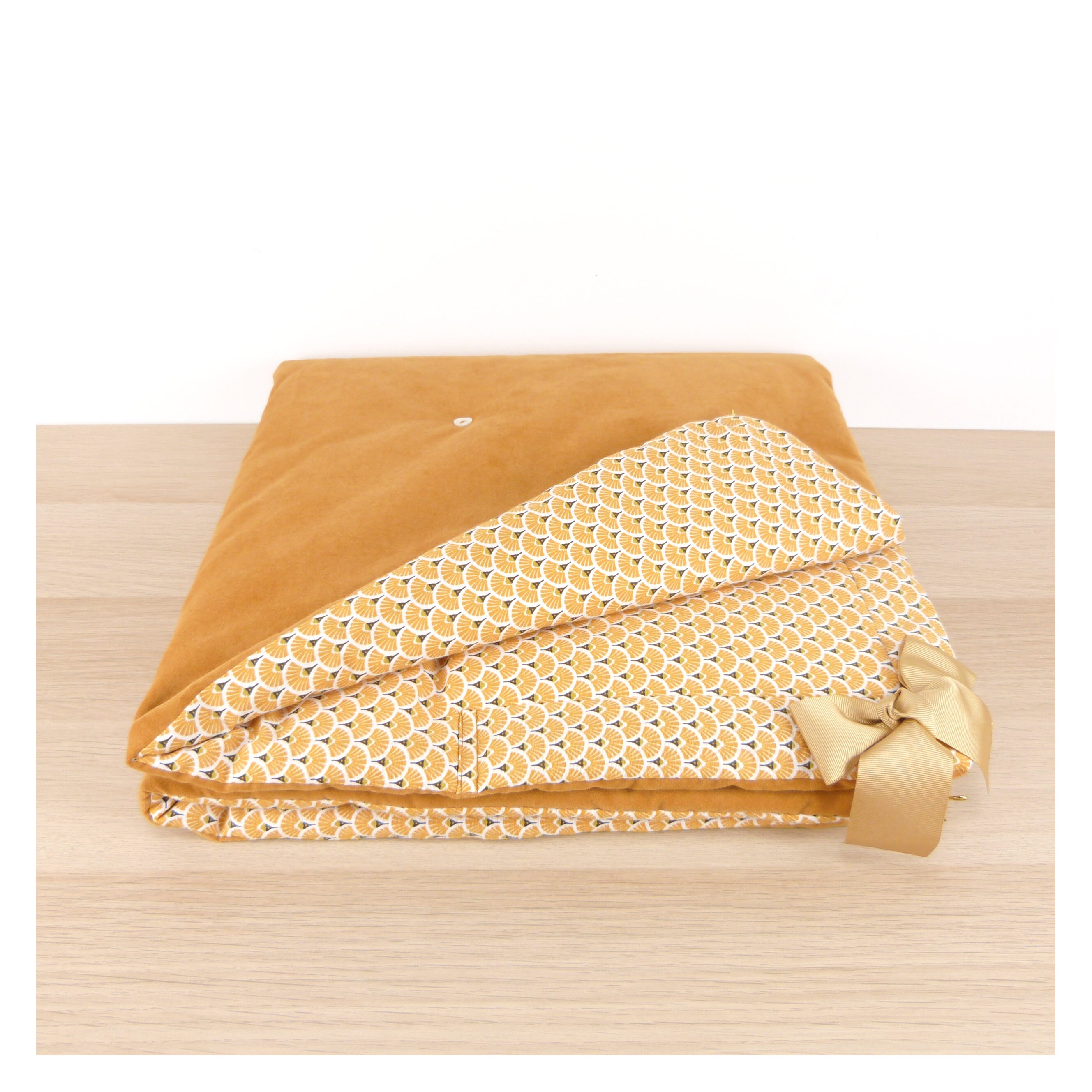 Couverture Transformable en Nid d'ange Miel Doré