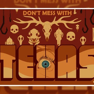 Leg dich nicht mit Texas an | Texas Chainsaw Massacre inspiriert Postkarte