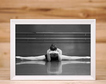 Black and White Ballerina photo print