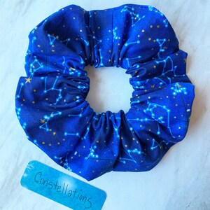 Jumbo sized scrunchie with dark blue night sky and constellations, cotton fabric, 5 inch scrunchy