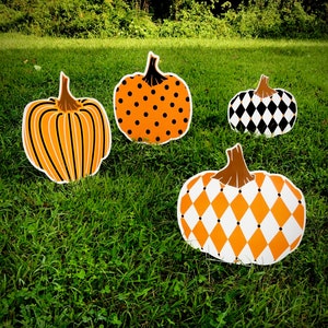 Set of Pumpkin Yard Decorations  |  Fall Yard Decor  |  Pumpkin Coroplast Signs With Step Stakes  |  Single-Sided