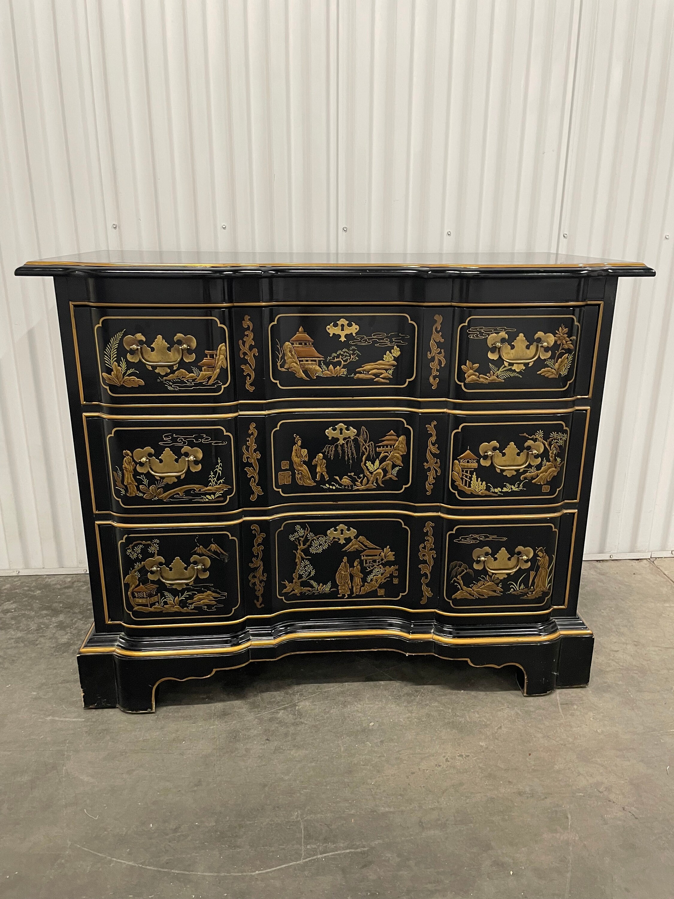Late 20th Century Drexel Heritage Et Cetera Chinoiserie