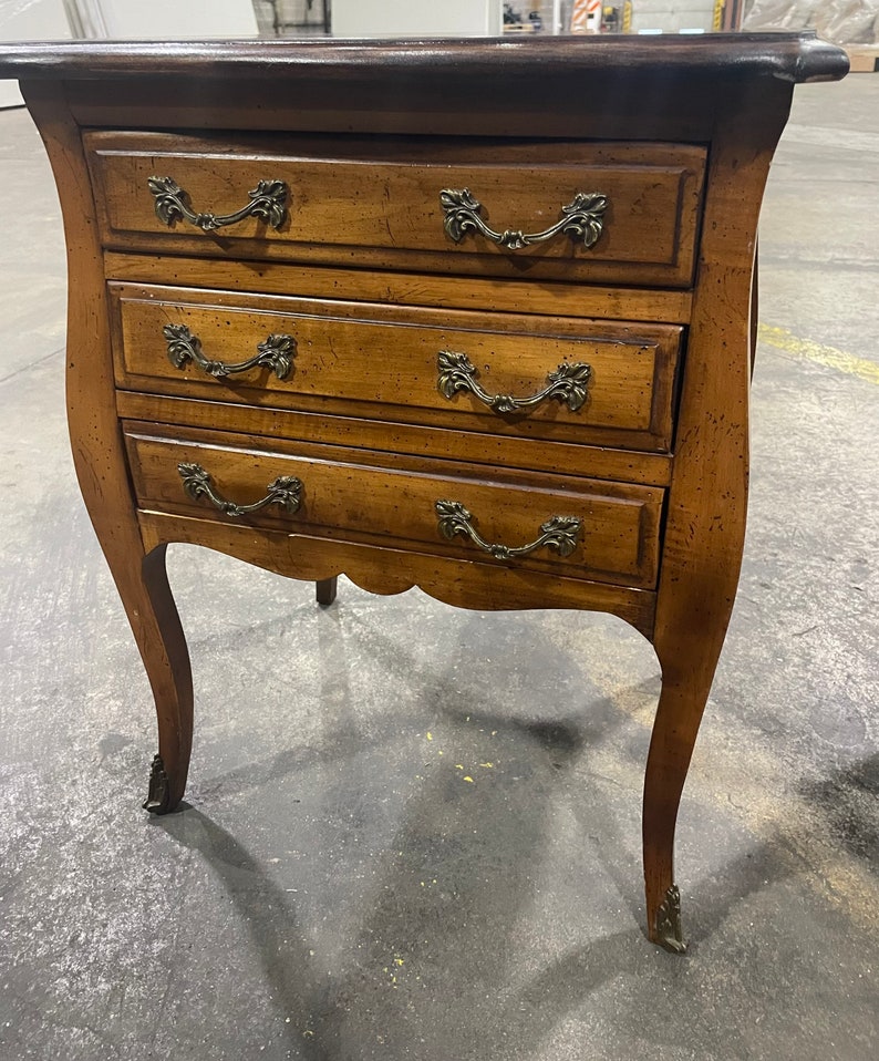 Vintage French Provincial Side Tables by Globe Furniture a Etsy