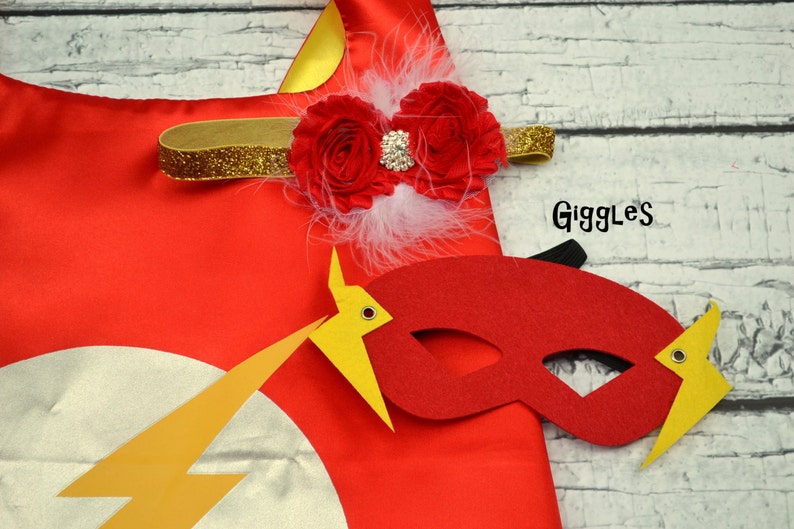 Birthday Party Favors Girl Hair Bow Kids Costume Flash Cape /& Mask Set Red Gold Halloween Superhero Boy Capes Dress Up