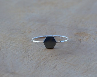 Minimalist hexagon chain ring black hematite stone ultra fine 925 silver