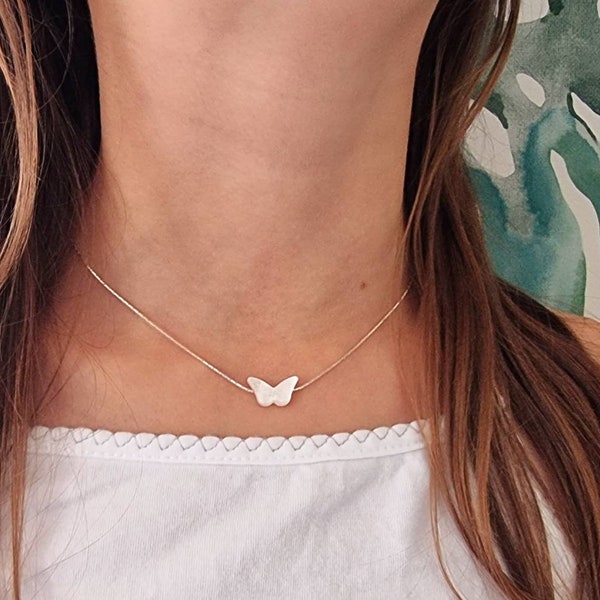 Collier fin minimaliste enfant jeune fille pendentif papillon de nâcre vermeil argent 925 plaqué or rose