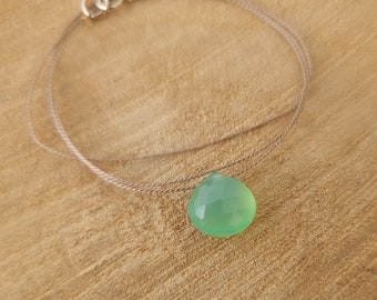 Gargantilha de fio de seda bege - Pingente de crisópraso de calcedônia verde, pedra semipreciosa em formato de coração - Ouro 14k - ZOUX157