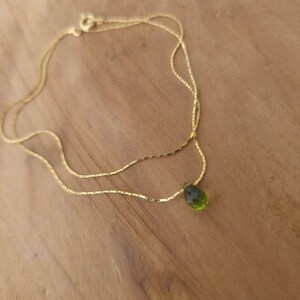Delicate minimalist necklace mini drop green stone peridot vermeil silver 925 August birthstone
