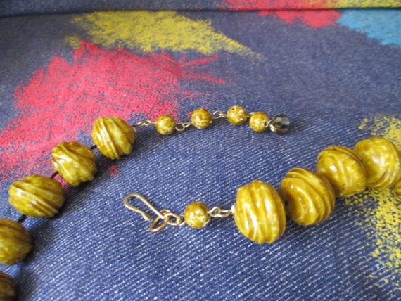 Vintage Choker Large Bead Necklace - Mustard Colo… - image 8