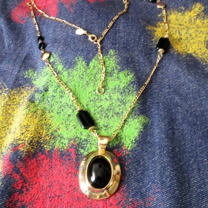 Vintage Worthington Gold Chain / Black Link Necklace - Gold Tone- Gold  Oval Black Pendant - Length 30"- Vintage Worthington Jewelry