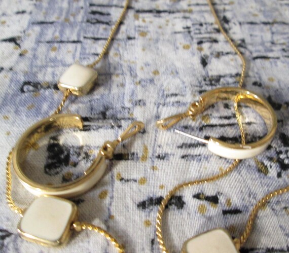 Gold 10KP Chain Necklace + Monet Round  Earrings-… - image 10