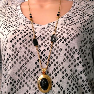 Vintage Worthington Gold Chain / Black Link Necklace - Gold Tone- Gold  Oval Black Pendant - Length 30&quot;- Vintage Worthington Jewelry