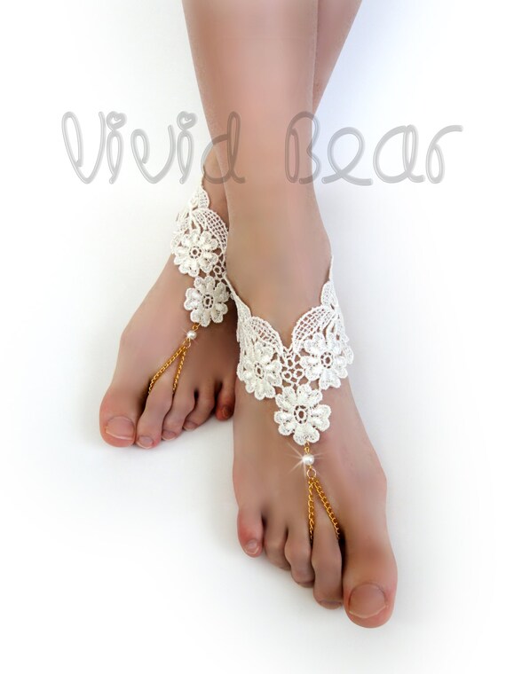 Ivory Lace Foot Jewelry. Barefoot Sandals. Lace flowers. Pearl | Etsy