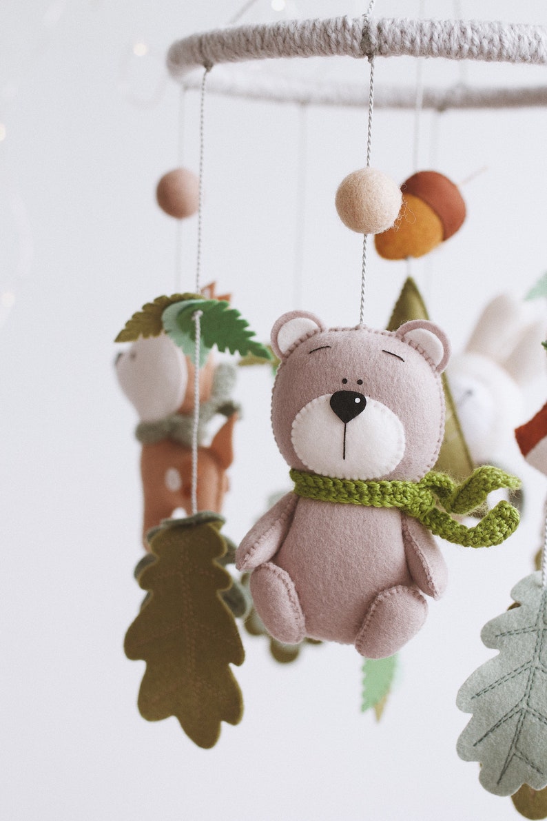 Forest baby mobile Woodland mobile Forest animals mobile Animal baby mobile Hanging mobile Cot mobile felt baby mobile