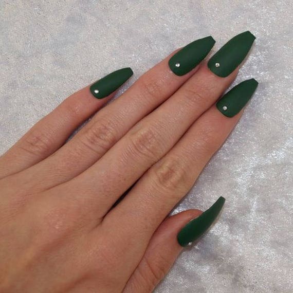 Items similar to Emerald Green Press On Nails | Rhinestone Coffin Nails ...