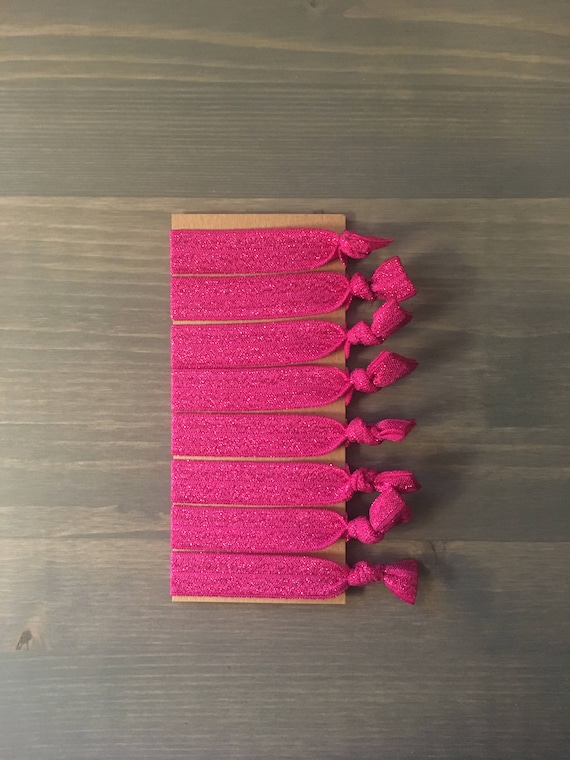 Creaseless outlet hair ties