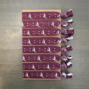 baton twirling elastic hair ties, set of 8 ponytail holders, baton twirler hair tie bracelets in maroon/burgundy and white