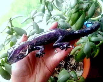Amethyst Resin Lizard