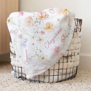 Custom Wildflowers floral Baby Blanket - Personalized Name Blanket for Girl - Pink Shower Gift