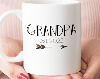 Grandpa mug, Gift for new Grandpa, Est 2021, 2022 (M384)