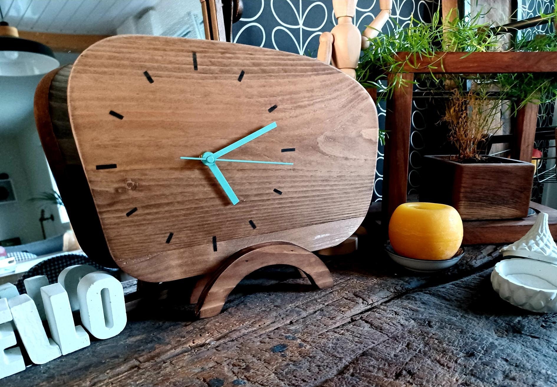 Horloge à Poser en Bois, Style Vintage