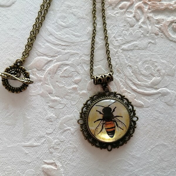 Collier Abeille, bijoux Vintage, collier vintage rétro, insecte antique, pendentif insecte abeille, collier ,  pendentif reine des abeilles