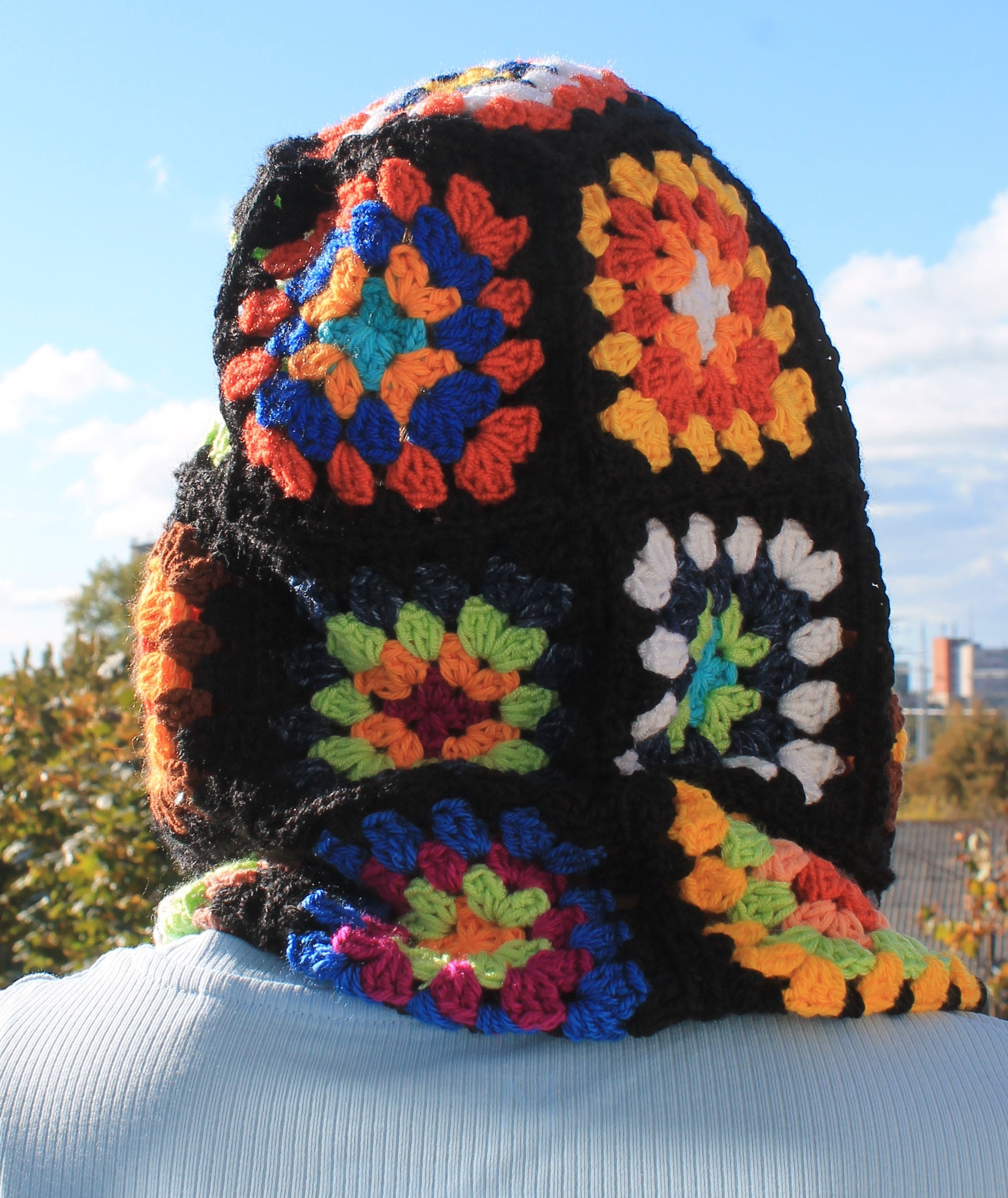 クロシェ編みのバラクラバ、グラニースクエアのバラクラバ、フード付き