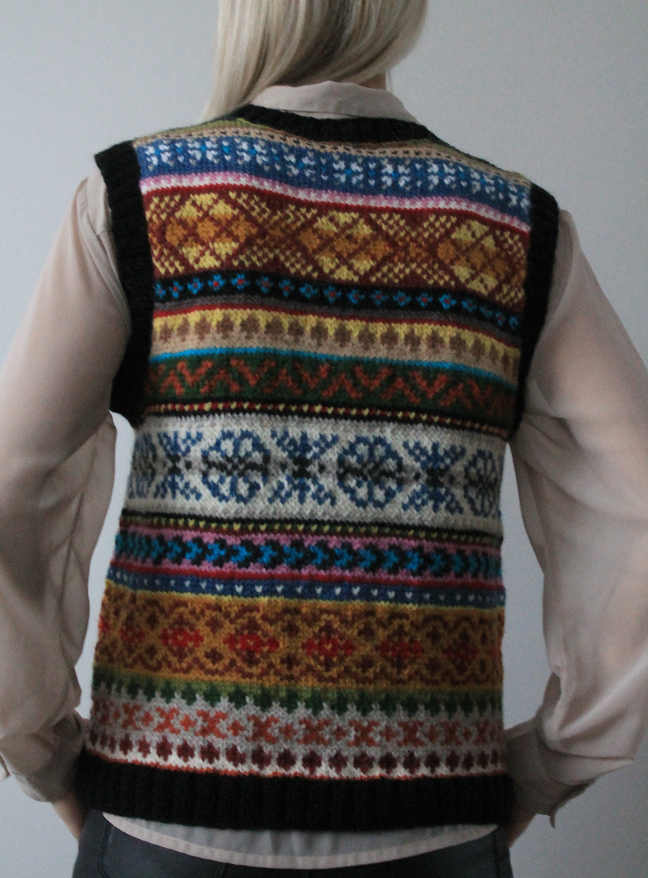 Handmade Fair Isle Sweater Vest Knitted Wool Vest for Women Handmade Fair Isle Sweater Vest Knitted Wool Vest for Women