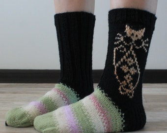 Hand knit socks Handmade socks Cat lover gift Funny socks Cute socks Chunky socks