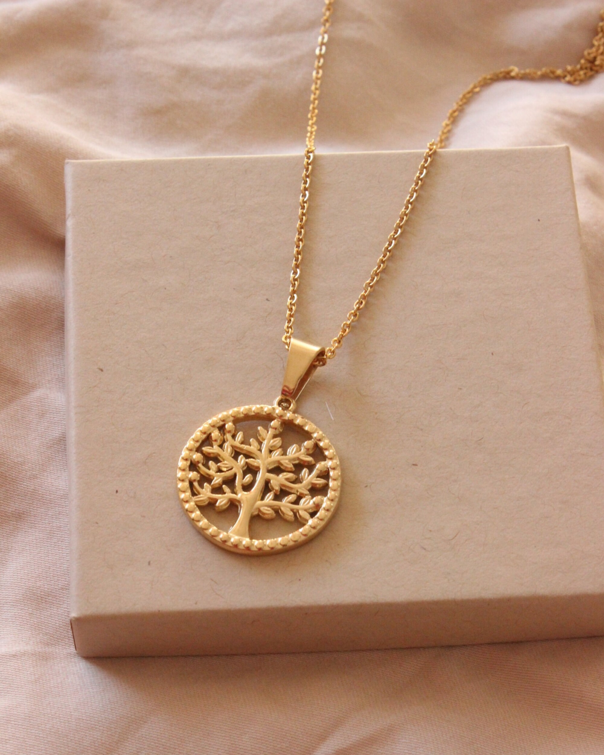 DaughterInLaw Family Tree Necklace PERFECT to say Thank You Etsy