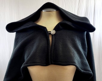 Capelet Medieval Hood Short Fleece Cloak, Black Fleece Hood