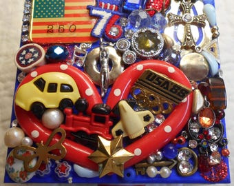 Jeweled USA 250th Anniversary Memorabilia Box, Patriotic Collage Wood Trinket Holder