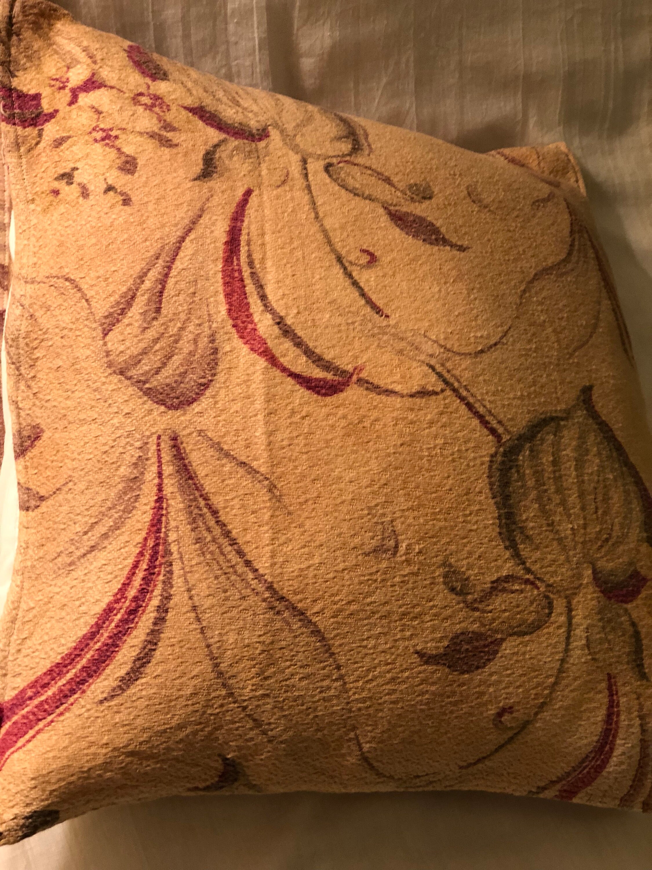 Victorian 12 X 12 throw pillow custom made cotton /delicate Etsy.de