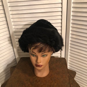 Lord Taylor Fur Hat - Etsy display picture 3
