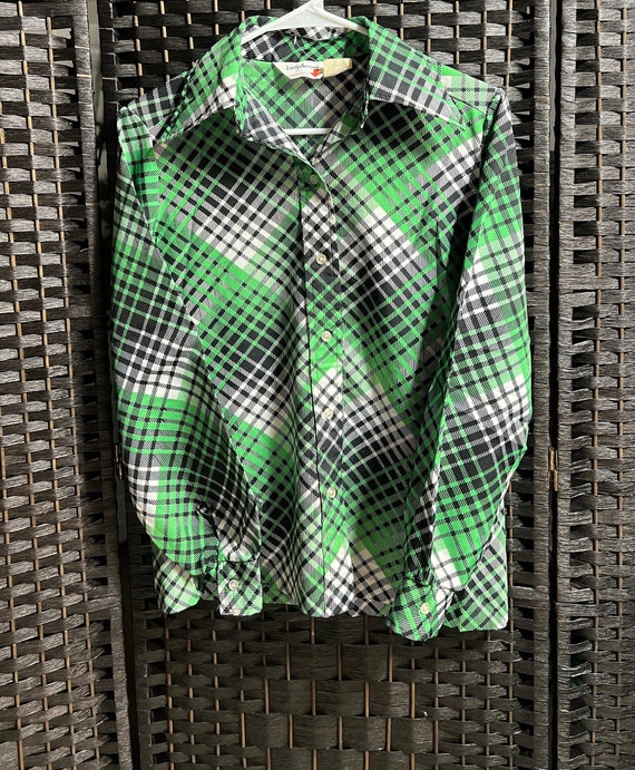 Womens retro green plaid vintage button down shirt