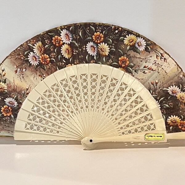 vintage made in Spain paper and plastic hand  fan  / collectible   fans /  home decor /