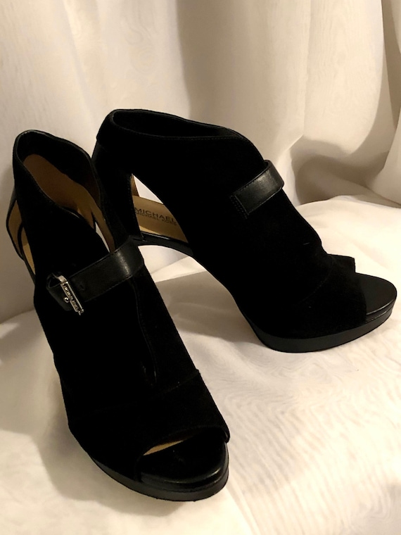 Michael kors store ladies pumps