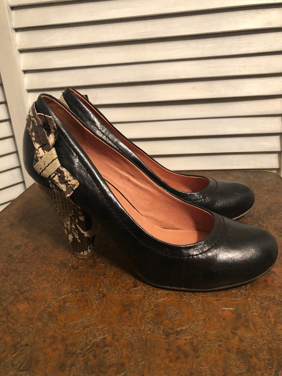 vintage Aldo black leather pumps with snakeskin h… - image 1