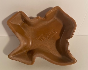 Vintage 70’s Frankoma state of TEXAS brown ashtray / Texas home decor