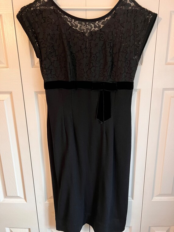 Vintage Black Lace Top Evening Casual Long Length Dress Sz 12 / Vintage  Estate Dresses / - Etsy
