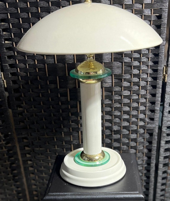 Vintage 1970 Era Mod Retro White Mushroom UFO Style Touch 3